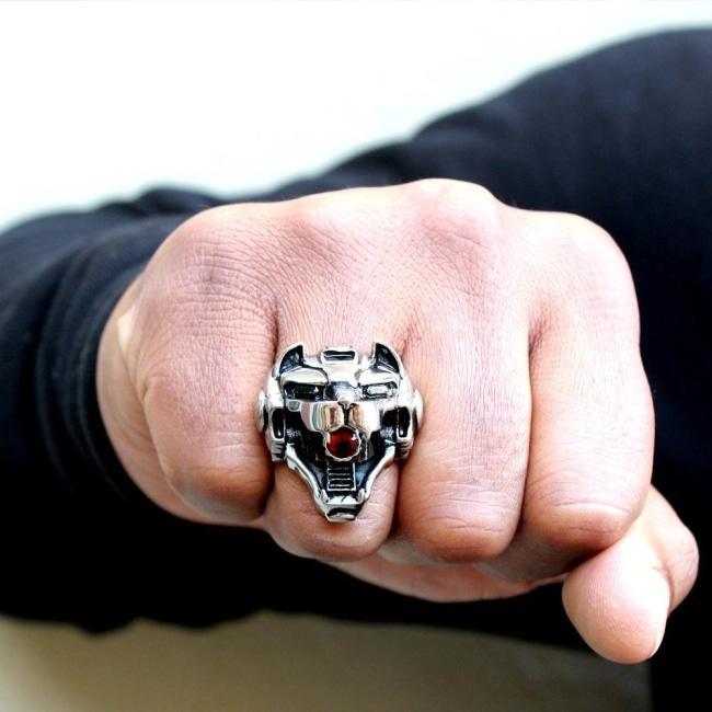 Red Lion Ring Free decal with purchase